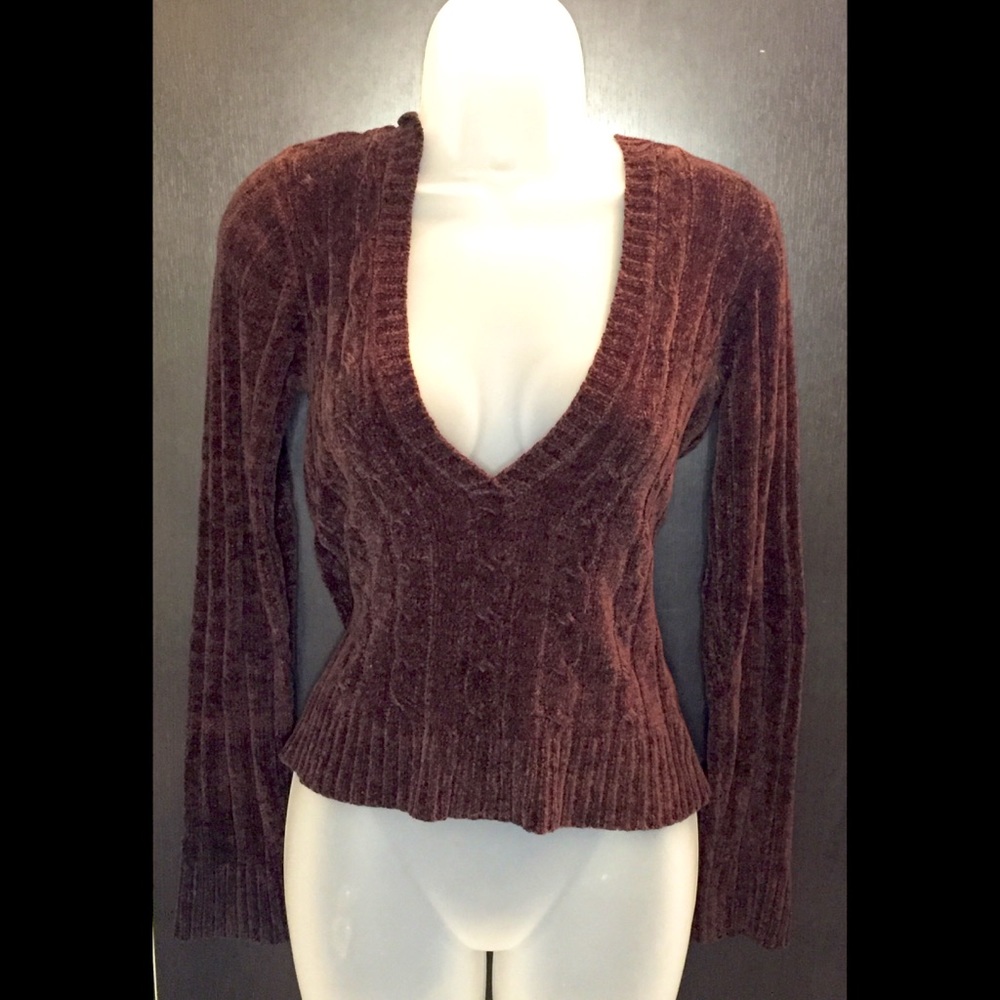 Hooded sweater